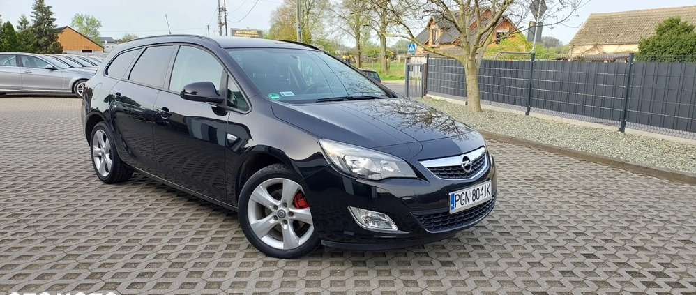 Opel Astra cena 17950 przebieg: 259000, rok produkcji 2011 z Zagórów małe 596